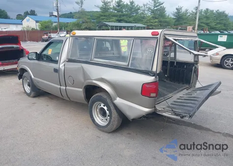 2001 Chevrolet S Truck from USA, damaged, VIN 1GCCS14521K117622